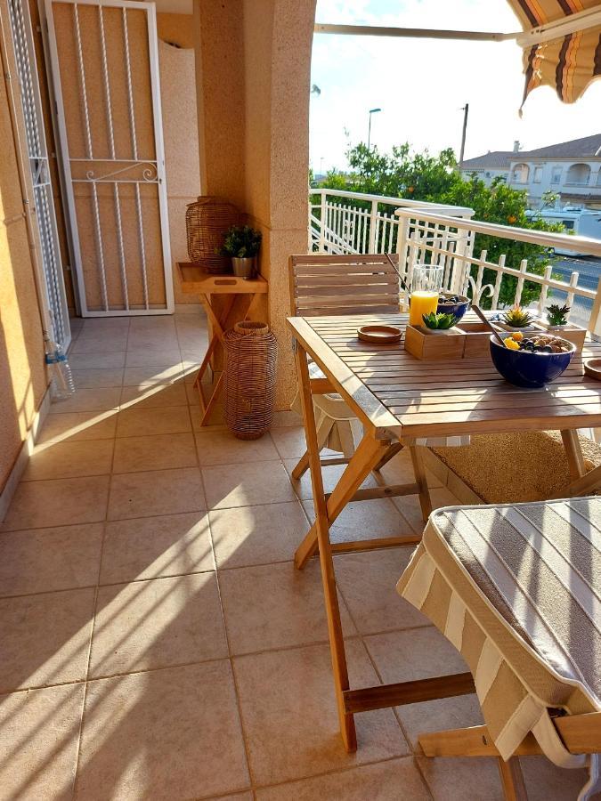 Apartment With Sea View, La Mata ตอร์เรเวียคา ภายนอก รูปภาพ
